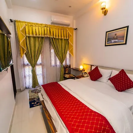 The Roma Homestay In Sarnath Varanasi Exterior photo