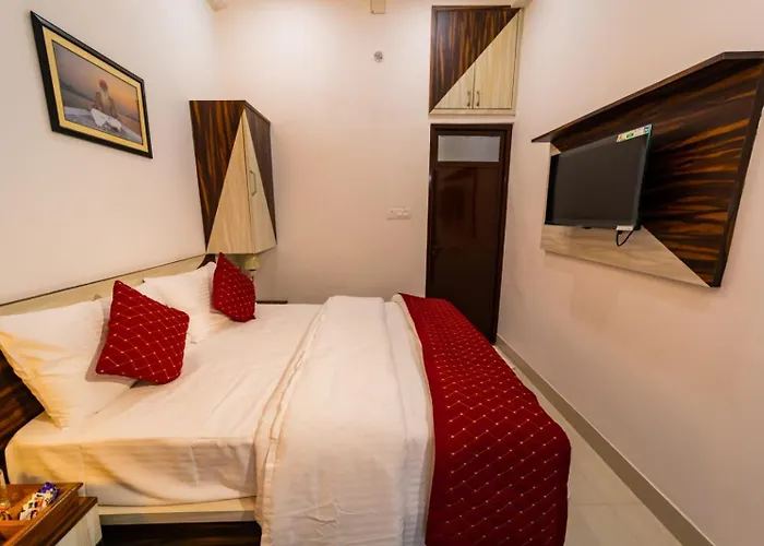 The Roma Homestay In Sarnath Varanasi
