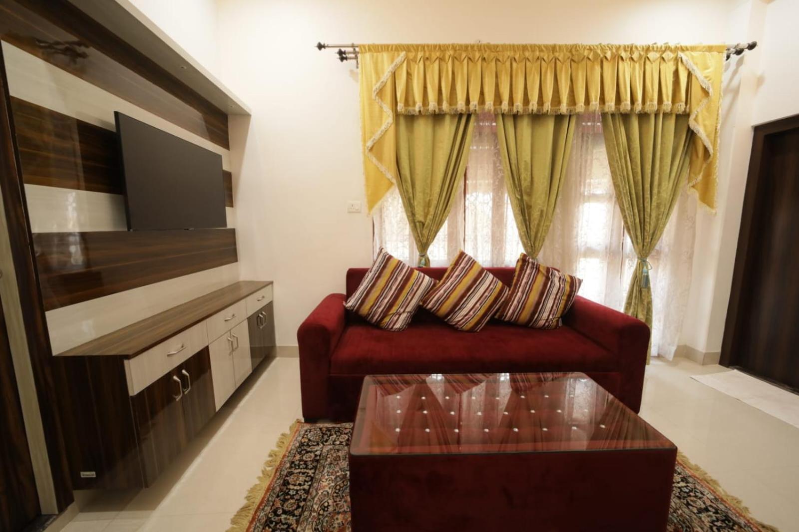 Homestay The Roma In Sarnath Varanasi